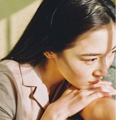 难过的图片：悲伤的图片唯美