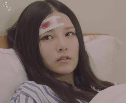 本兮图片：歌手本兮未公开的照片（诡异图片）