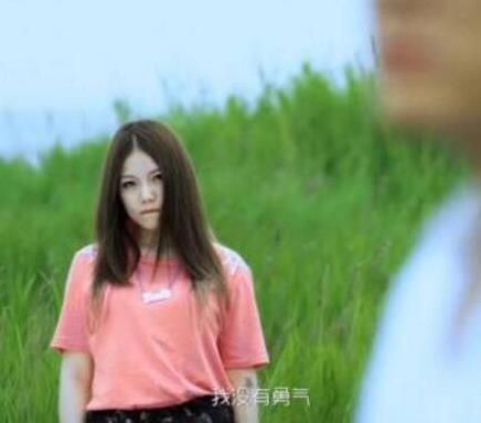 本兮图片：歌手本兮未公开的照片（诡异图片）