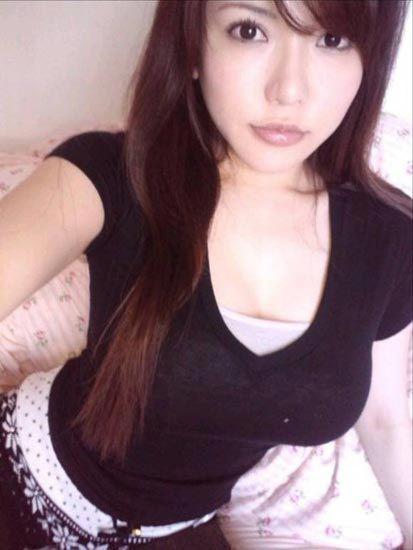 冲田杏梨资料简介:冲田杏梨经历,冲田杏梨社会评价