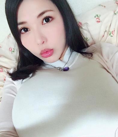 冲田杏梨资料简介:冲田杏梨经历,冲田杏梨社会评价