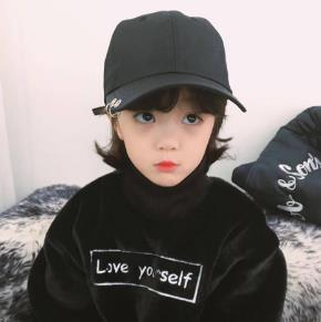 最近流行的小女孩短发发型，小女中童短发发型图片