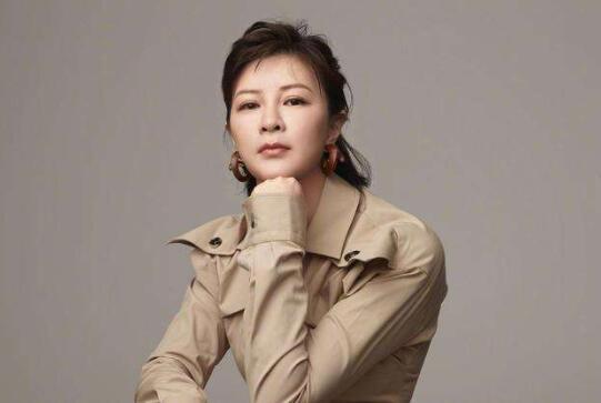 乐华娱乐杜华哪里人 揭示杜华女强人创业之路及个人资料介绍