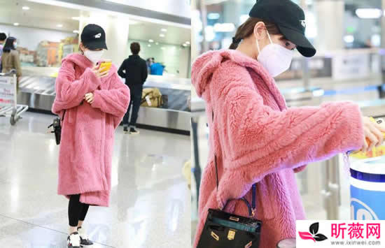 陈翔新女友是谁 陈翔否认出轨后毛晓彤首次现身全程看手机