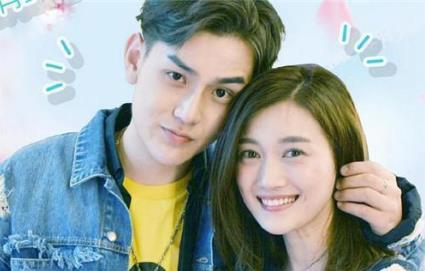 邱赫南侯佩杉的舌吻照片 邱赫南和侯佩杉是什么关系