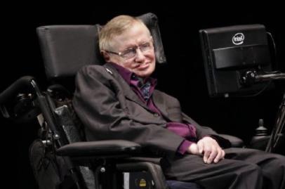 霍金说地球很危险:霍金其实曾经死了被外星人控制