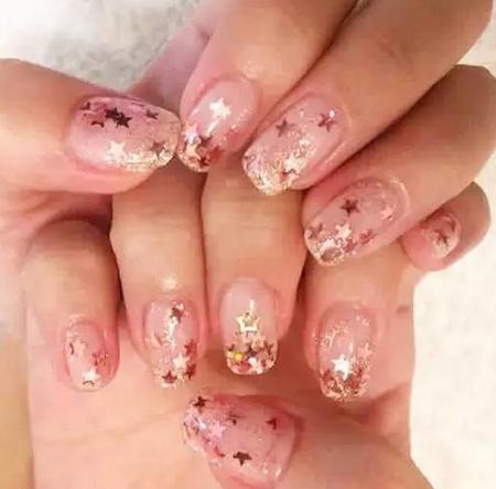 2017最新流行美甲：N款潮流美甲让你任意变换时尚