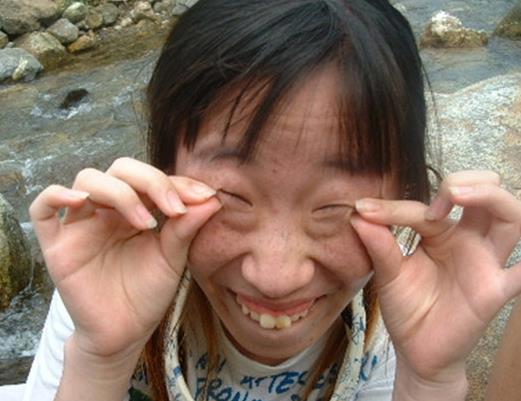 丑女照片要丑的真实：吓人的丑女图片