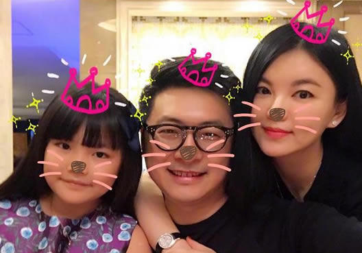 王诗龄近照曝光：王诗龄9岁了笑容甜美可爱（图）