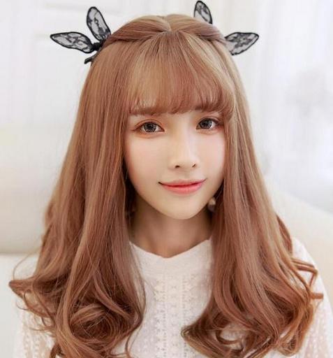 中长卷发发型图片2017：深受女神喜爱的中长卷发图片