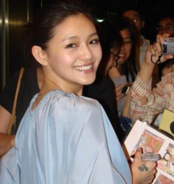 玛丽莲梦露有6只脚趾:绝代美人们的身体缺陷盘点