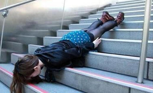 扑街是什么意思求解：扑街背后的意思揭晓