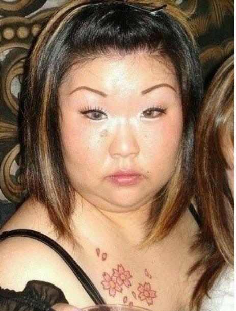 盘点世界上最丑的女人照片：没有最丑只有更丑（图）