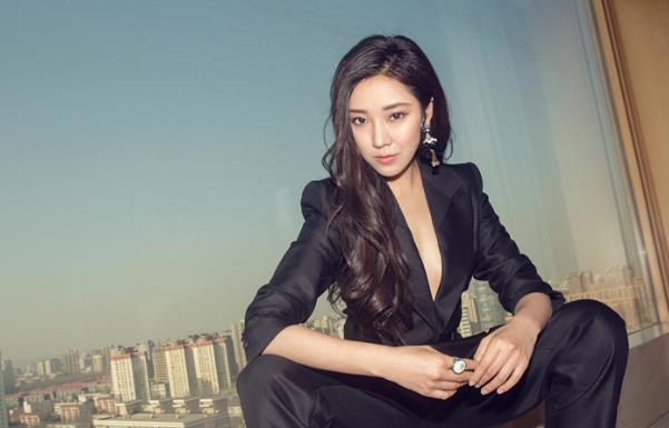 菅纫姿和邱心志结婚了吗,菅纫姿是哪里人