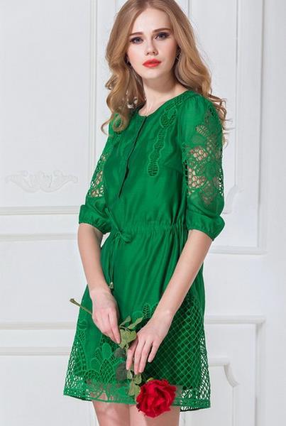 夏天衣服搭配图片女：这样穿清凉一夏