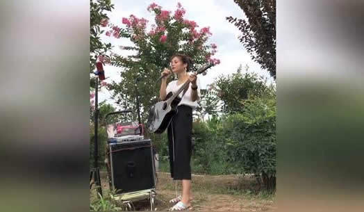 快手花姐真名叫什么:花姐个人资料简介及照片