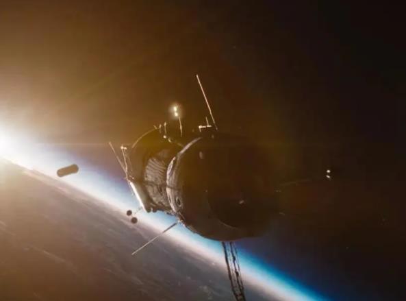 太空救援最后俩人结局 太空救援剧情简介