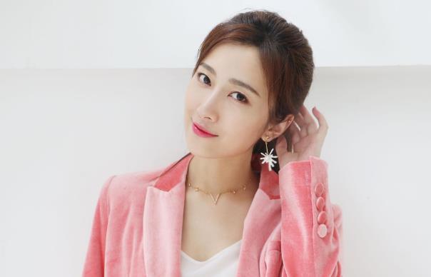 杨欣颖个人资料年龄,杨欣颖电视剧大全