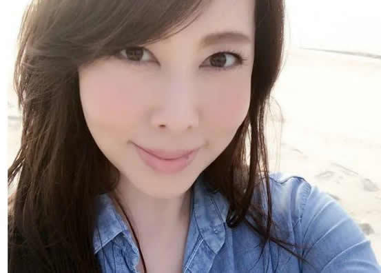 风间由美个人资料简介：G罩杯风间由美作品美照一览