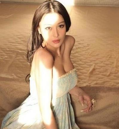 胸部最大的女明星排行榜：中国十大女星三围排行榜