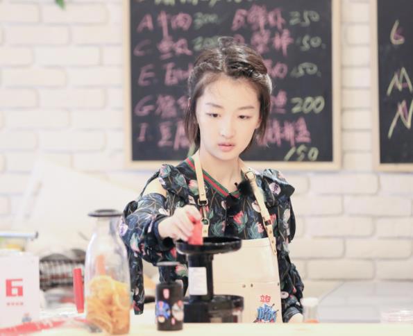 周冬雨获得的所有奖项,周冬雨参加的综艺节目有哪些