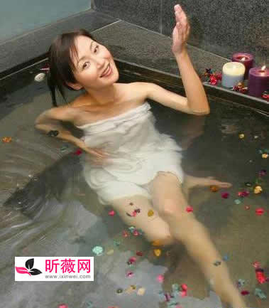 万绮雯演过哪些电视剧(含32部)