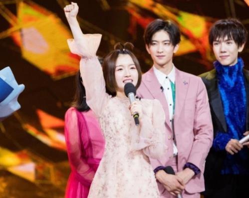 李浩菲快乐大本营首秀，李浩菲什么来头及介绍