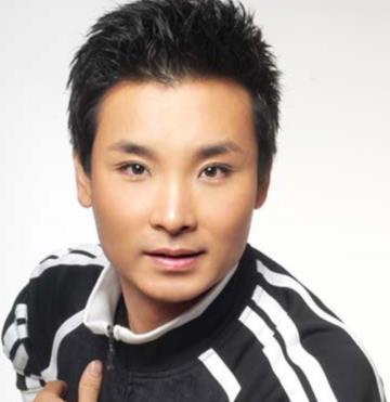 刘和刚第一任妻子是谁：刘和刚妻子战扬简历