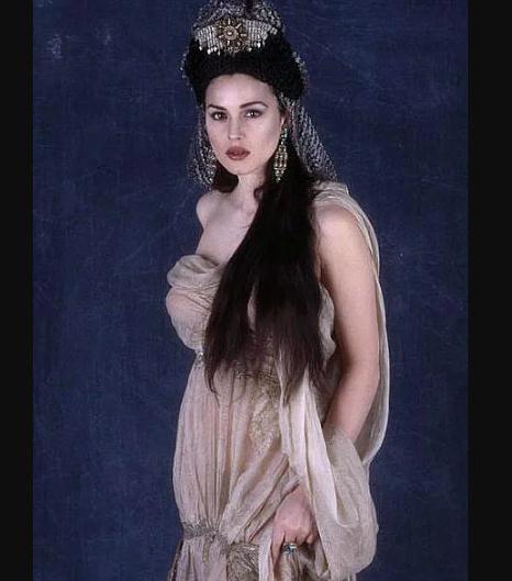 22部莫妮卡贝鲁奇电影合集(观惊艳到骨髓的影片)