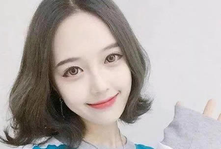 2019减龄发型流行发型预测：减龄女生短发发型图
