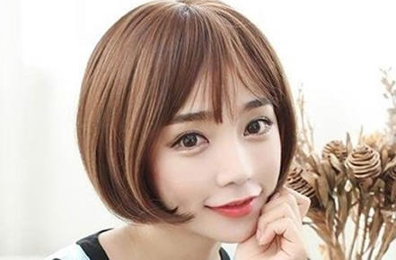 2019减龄发型流行发型预测：减龄女生短发发型图