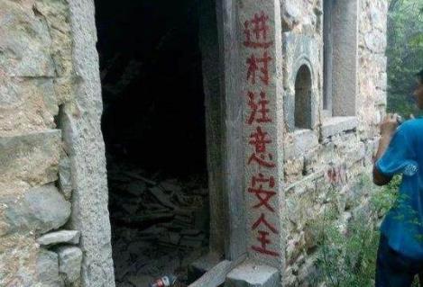 封门村太师椅谁死了:坐鬼不坐人尝试坐的人皆出状况