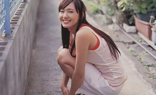 新垣结衣资料简介及三围曝光：萌妹新垣结衣作品及写真图