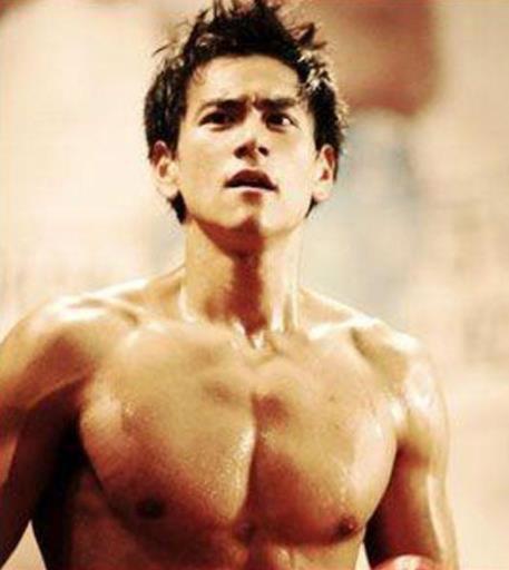 《战狼3》演员名单曝光：剧情龙小云没牺牲强势归来