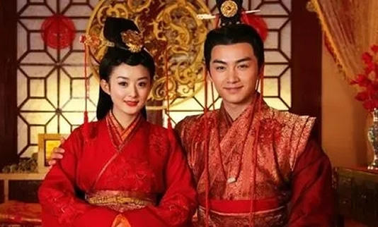 陈晓赵丽颖在一起过吗? 两人究竟为什么分手呢