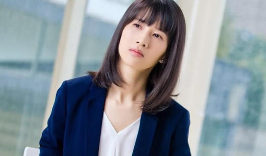 papi酱资料及背景经历：papi酱是怎么红的揭晓