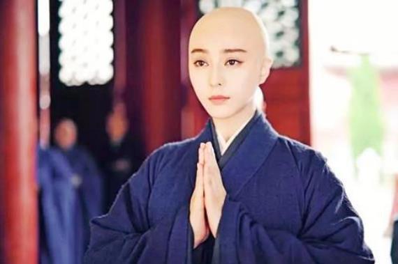 娱乐圈十大光头美女：其中一位让人毛骨悚然