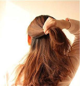 公主发型扎法图解：超美腻的公主头甜美高贵更淑女