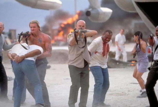 值得一看的15部经典越狱电影 部部烧脑错过遗憾