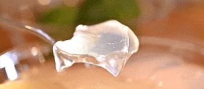 情侣间想增进感情，试试酸奶、跳跳糖、冰淇淋这样玩！